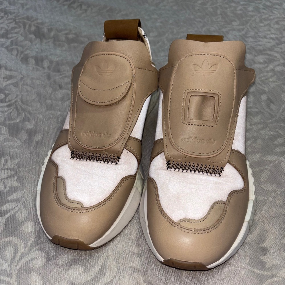 Adidas Futurepacer Sneakers Mens 9.5 Pale Nude BD7914 Excellent Reflective NMD